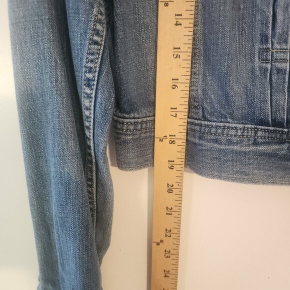 VTG Women’s Levis Denim Jacket Type 1 Cropped Cotton Red Tab Womens Medium - Picture 16 of 16